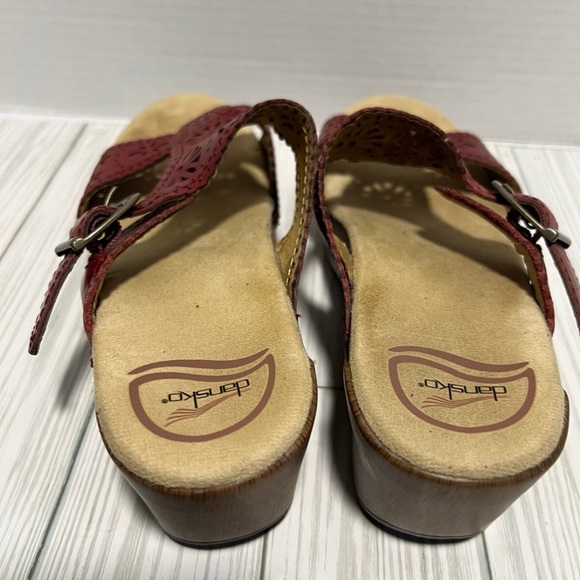 Dansko sandals red leather wedge sandals wooden heels size 37 6.5-7 - Picture 8 of 8
